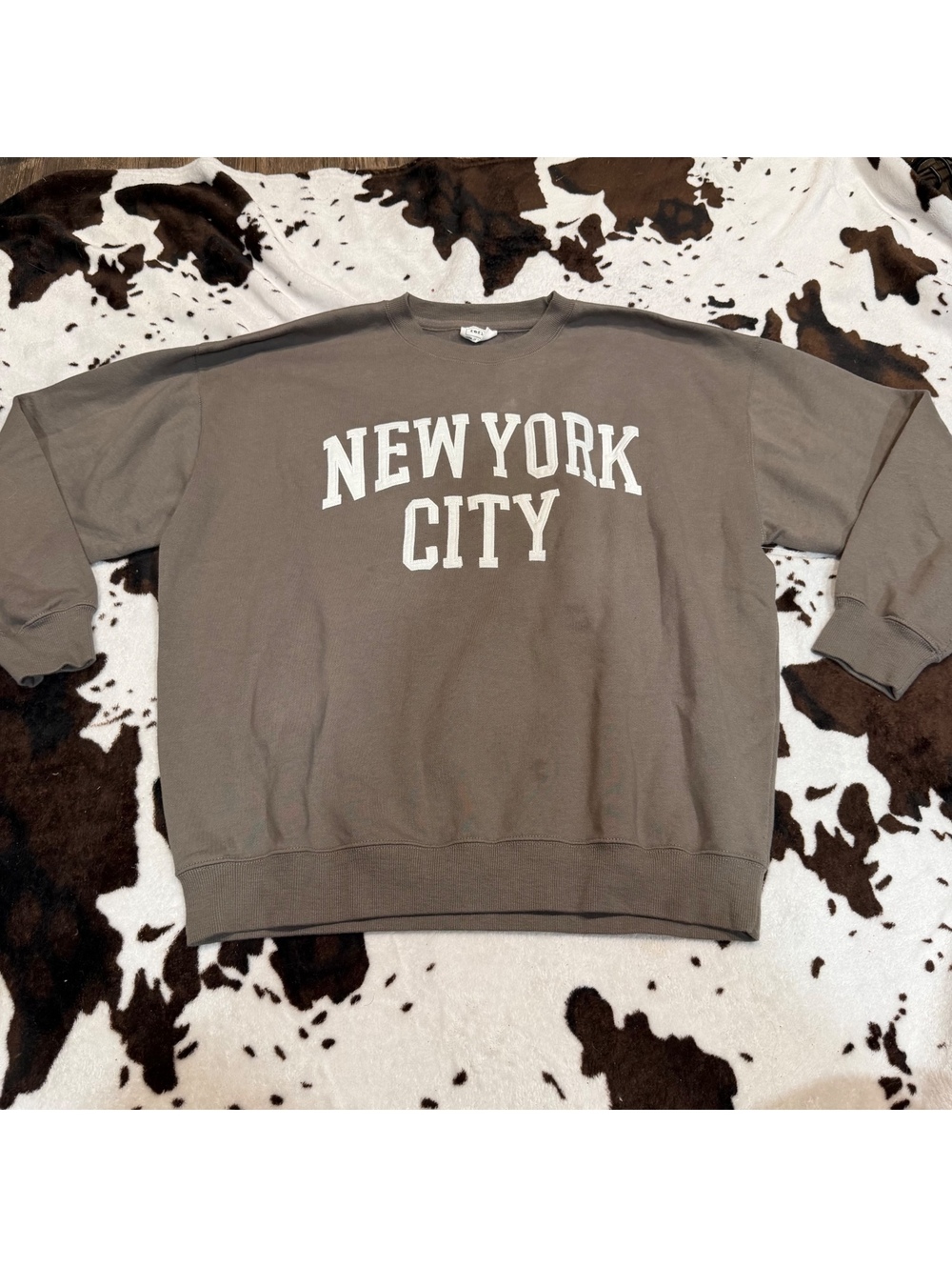 Reflex New York City Crewneck Sweatshirt Oversized Taupe Pullover M - Picture 1 of 9